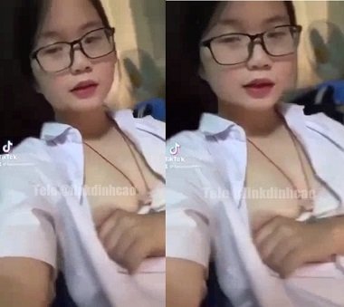 Đụ em học sinh lồn non