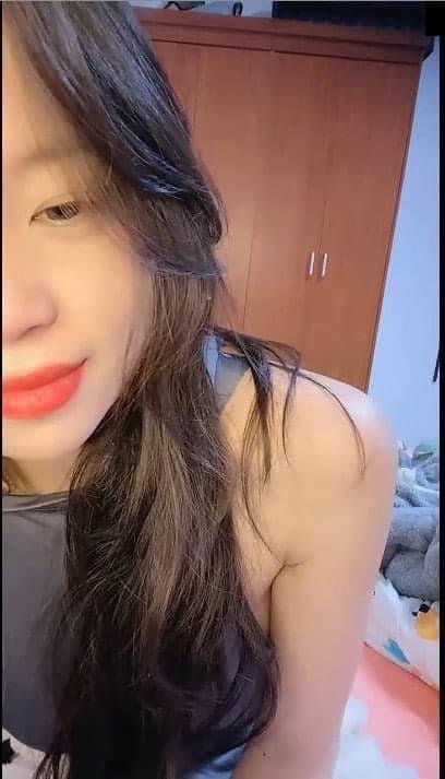 Trần Phương Linh 2k6 cùng bạn trai xoạc nhau